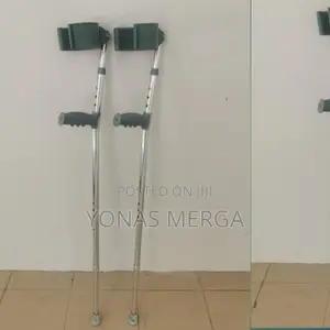 Photo - Adult Forearm Crutches(2 Units Open Cuff),Aluminum Walking