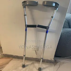 Crutches Regulation Aluminum Alloy Light Walker Elderly Cane
