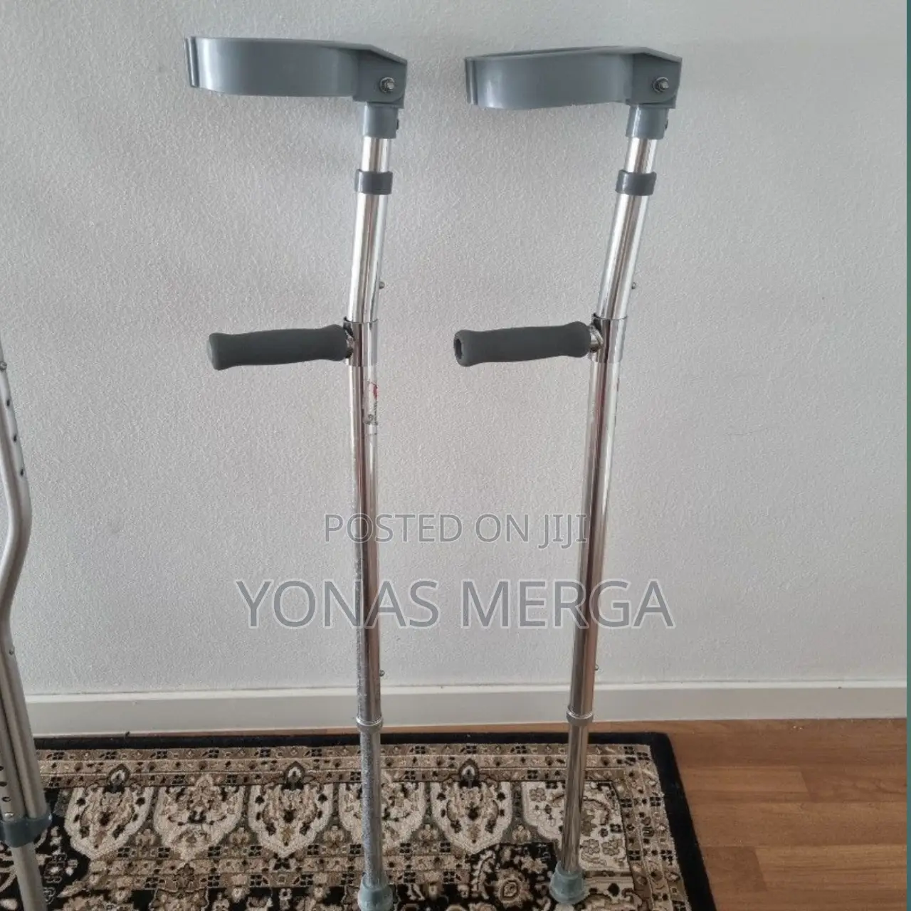 Crutches Aids/Crutches,light,forearm,chrome,adult