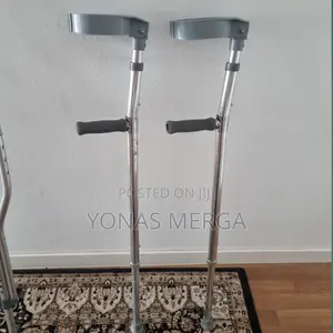 Photo - Crutches Aids/Crutches,light,forearm,chrome,adult
