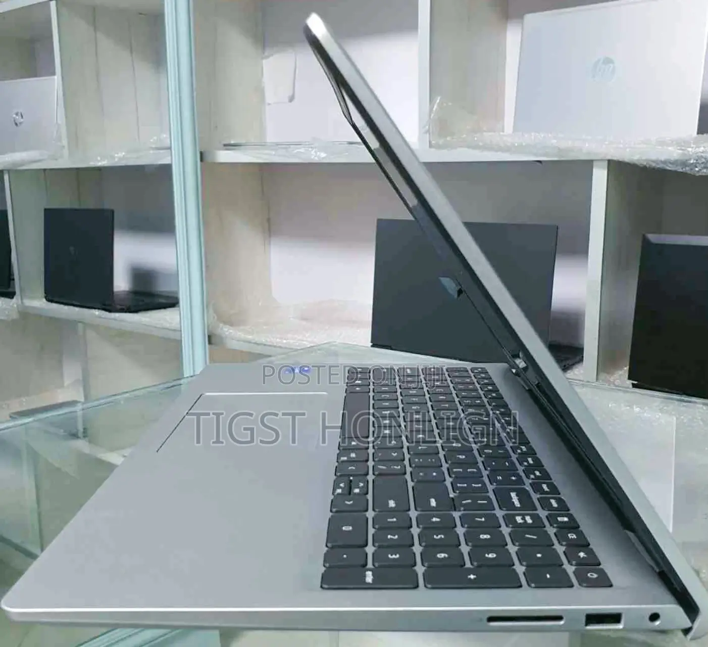 New Laptop Dell 16GB Intel Core I5 SSD 512GB