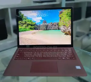 New Laptop Microsoft Surface 8GB Intel Core I5 SSD 256GB