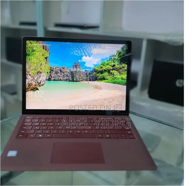 New Laptop Microsoft Surface Pro 8GB Intel Core I5 SSD 512GB