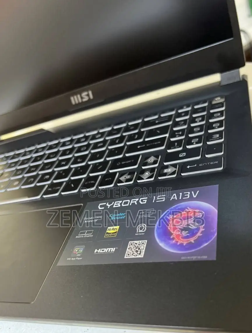 New Laptop MSI 16GB Intel Core I7 SSD 512GB