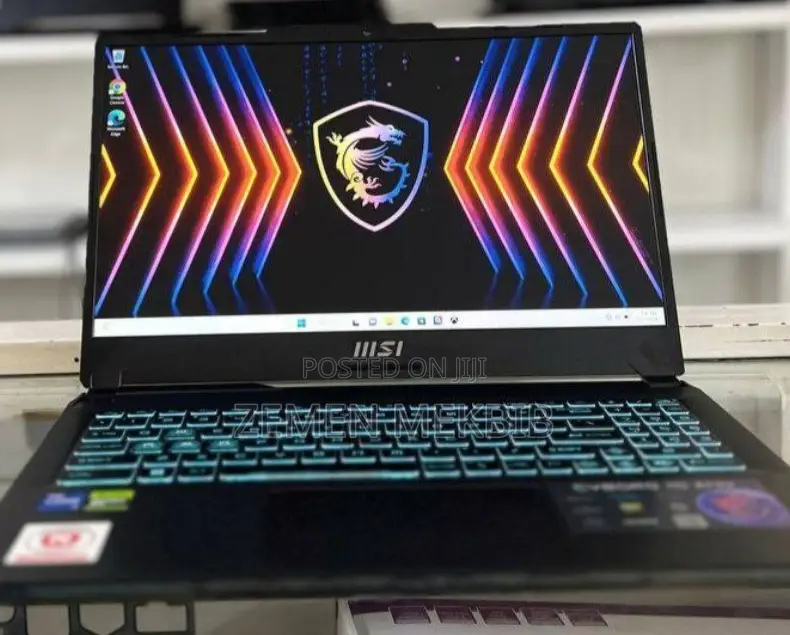 New Laptop MSI 16GB Intel Core I7 SSD 512GB