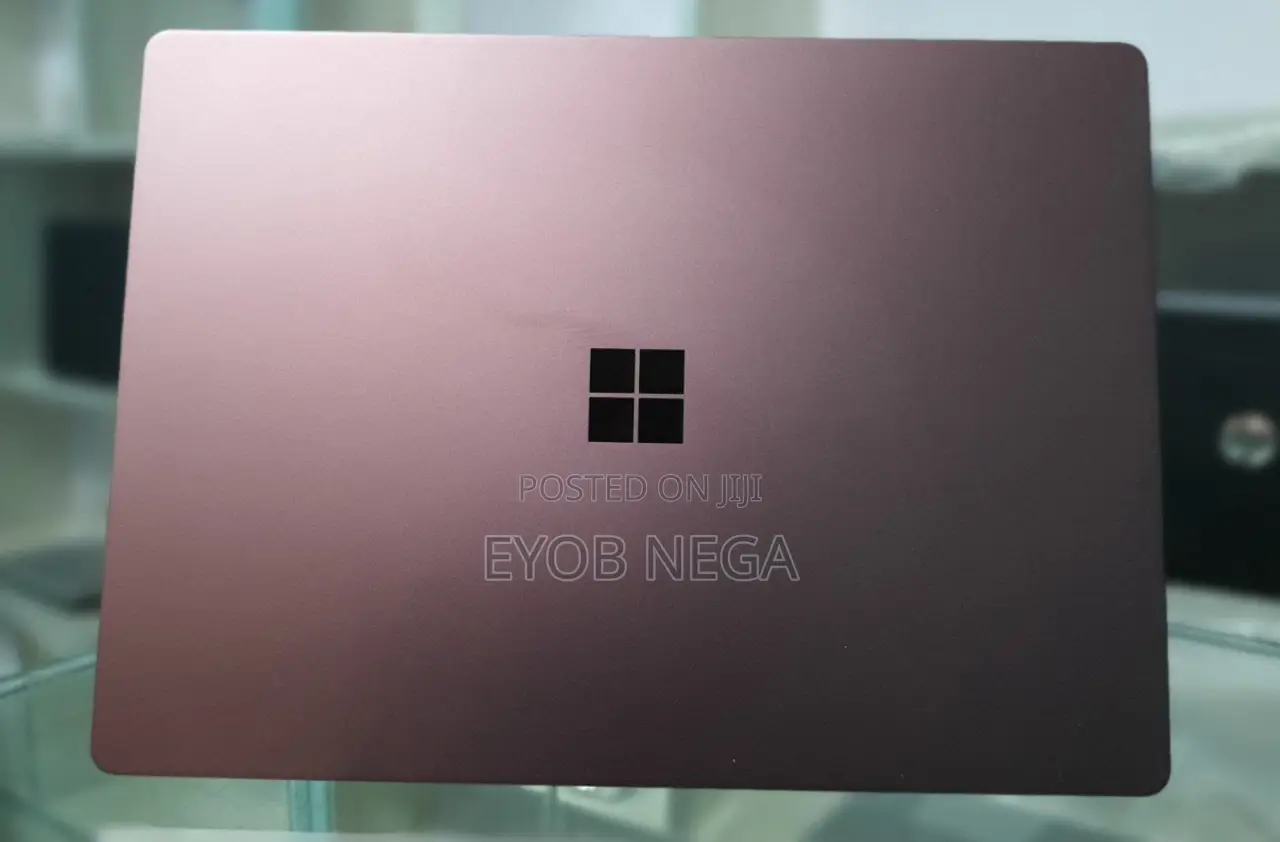 New Laptop Microsoft Surface Pro 8GB Intel Core I5 SSD 256GB