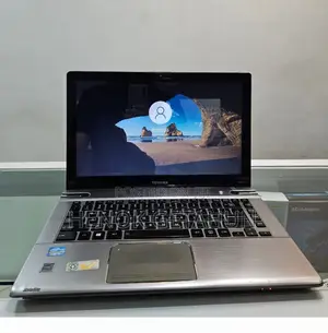 New Laptop Toshiba Satellite C55 4GB Intel Core I5 SSD 128GB