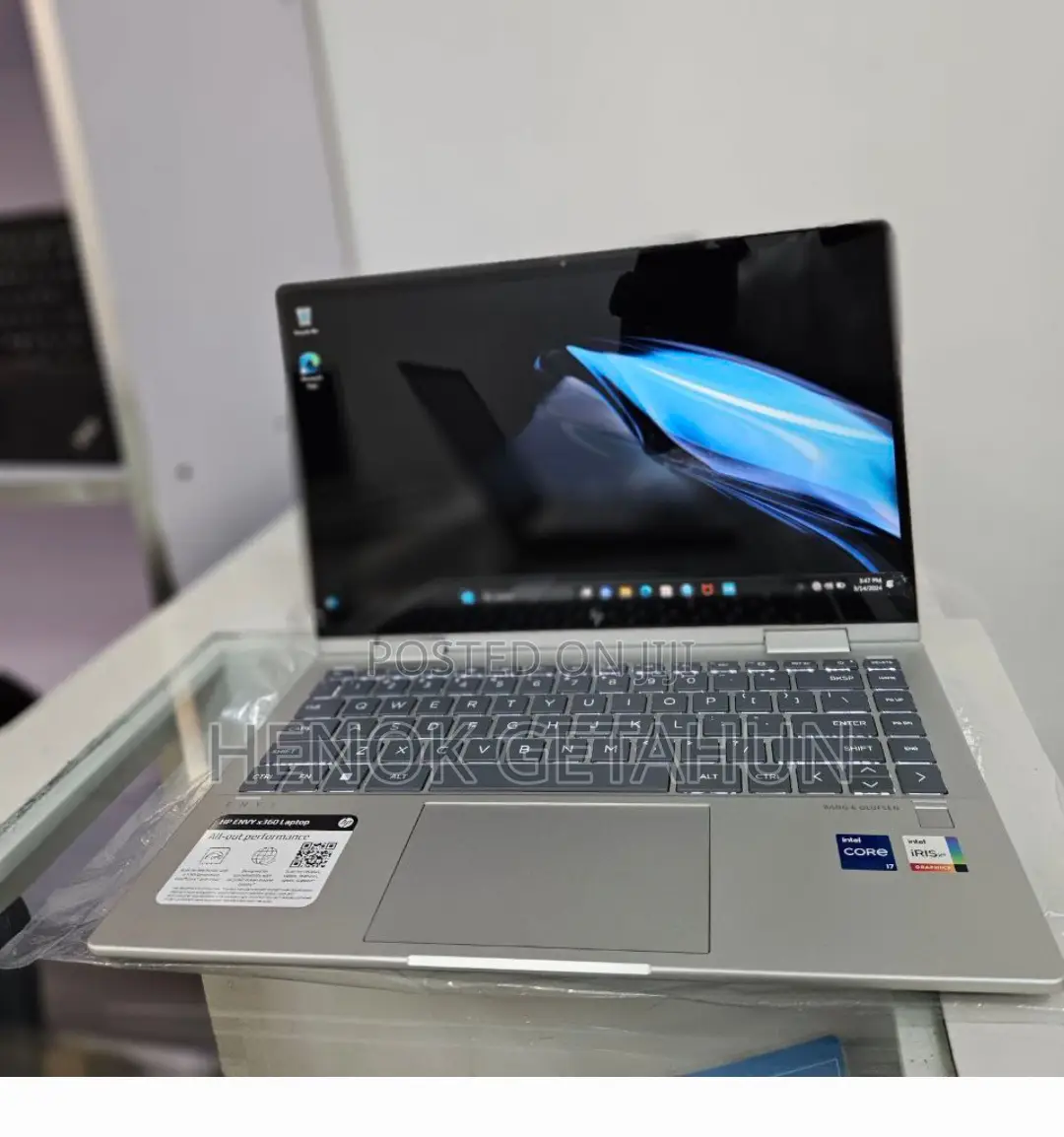 New Laptop HP Envy X360 16GB Intel Core I7 SSD 1T