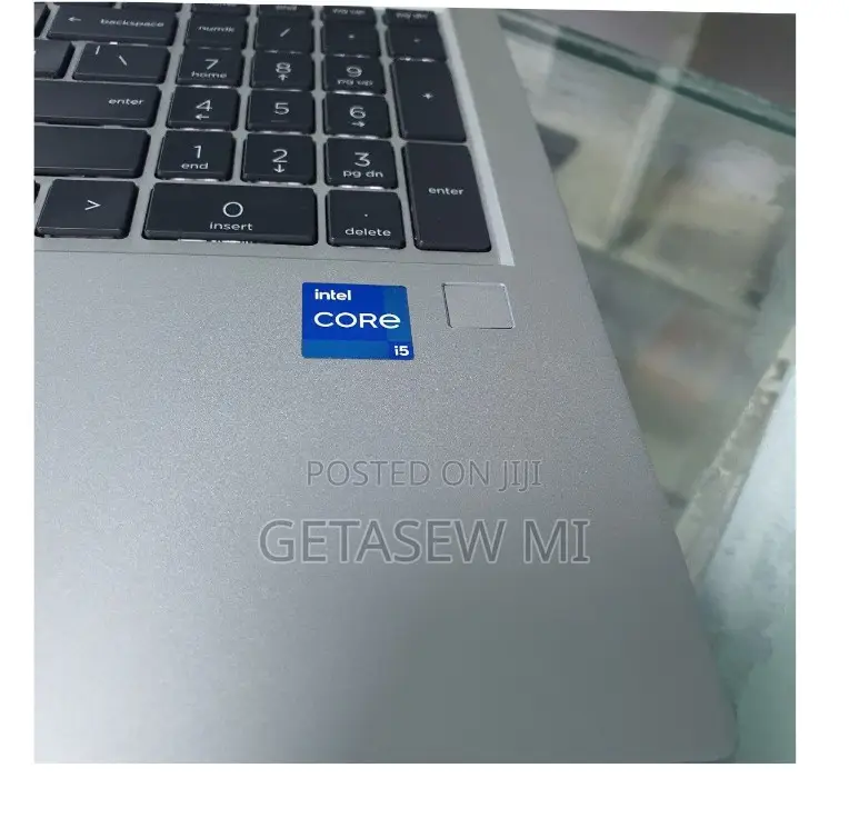 New Laptop HP EliteBook 850 G8 8GB Intel Core I5 SSD 512GB