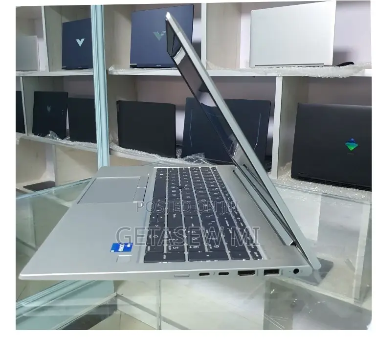 New Laptop HP EliteBook 850 G8 8GB Intel Core I5 SSD 512GB