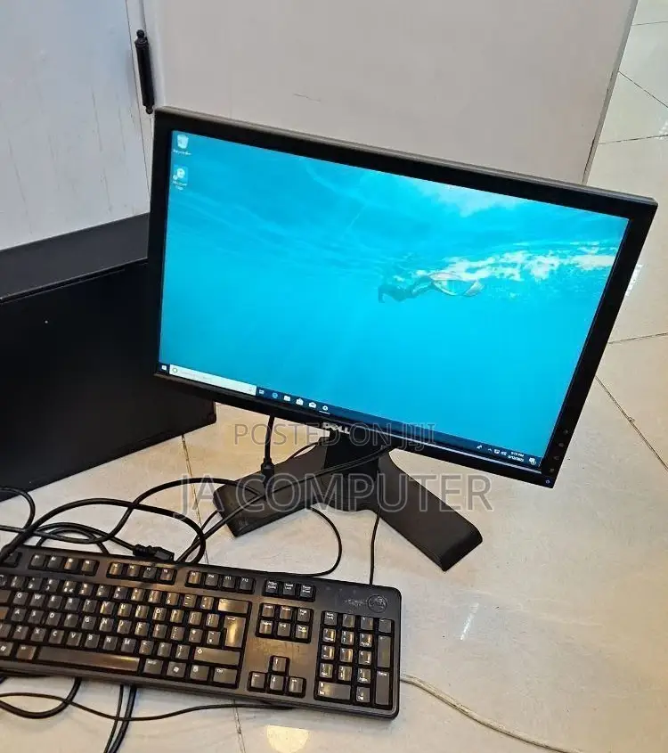 New Desktop Computer Dell OptiPlex 3050 4GB Intel Core I3 HDD 500GB