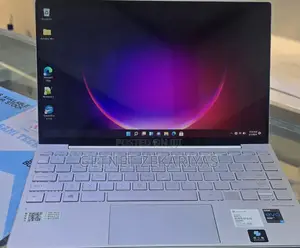 Photo - New Laptop HP Envy 13 16GB Intel Core I5 SSD 512GB