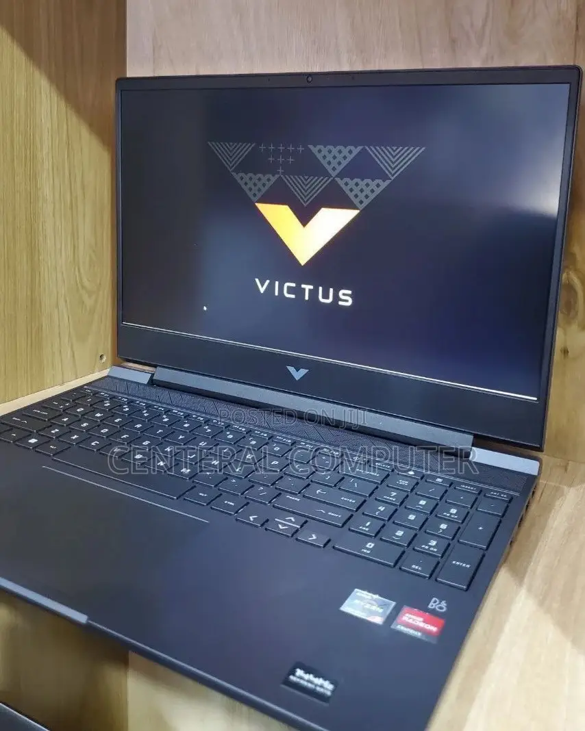 New Laptop HP Victus 16 16GB AMD Ryzen 5 SSD 512GB