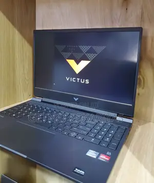 New Laptop HP Victus 15 16GB Intel Core I7 SSD 512GB