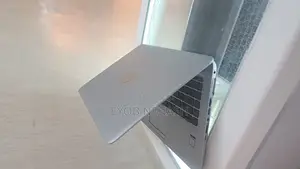 New Laptop HP EliteBook 840 G3 8GB Intel Core I5 SSD 256GB