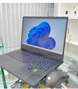 New Laptop HP Omen 15 16GB Intel Core I9 SSD 1T