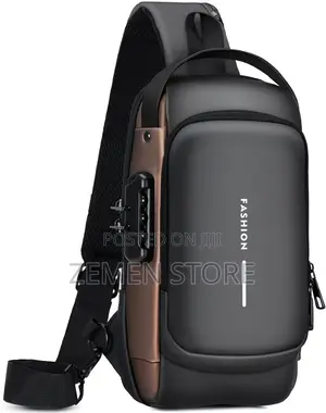 ለአያያዝ ምቹ የሆኑ ለሌባ የማይመች ባለ ቁልፍ ጠንካራ ቀለል ያለ Mini Crossbag