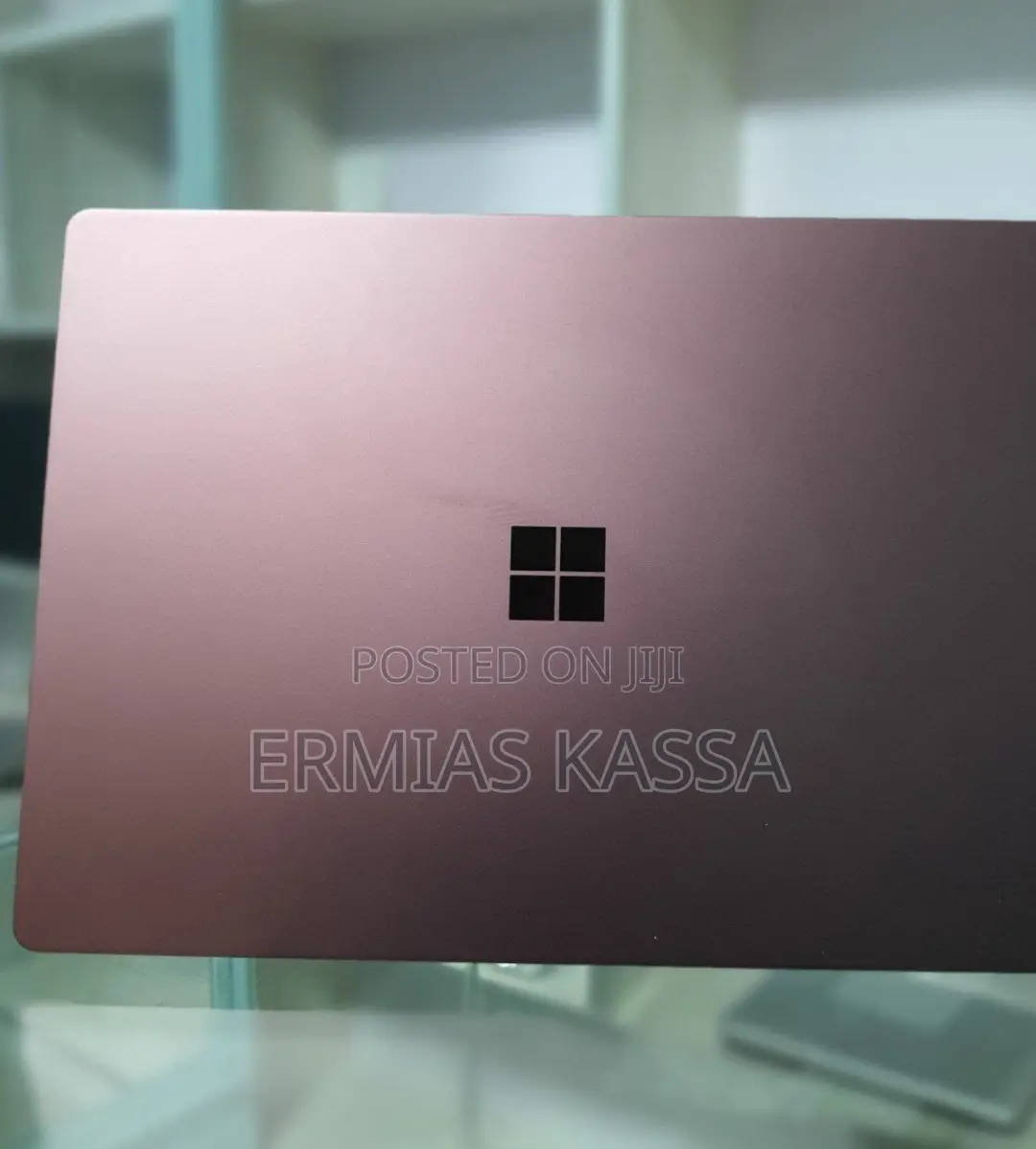 New Laptop Microsoft Surface Pro 8GB Intel Core I5 SSD 256GB