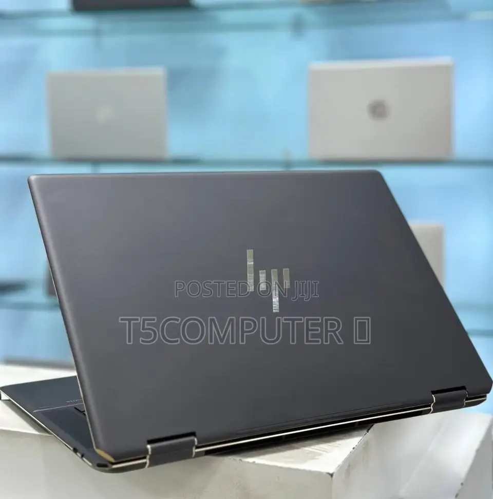 New Laptop HP Spectre X360 16GB Intel Core I7 SSD 512GB