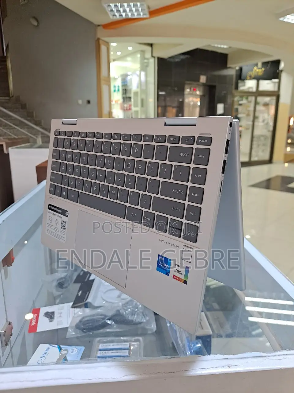 New Laptop HP Envy X360 16GB Intel Core I7 SSD 1T