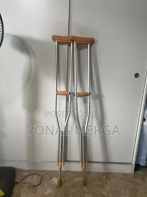 Crutches Adjustable Height,1pair,Adult Tall(5'10"To6'6")
