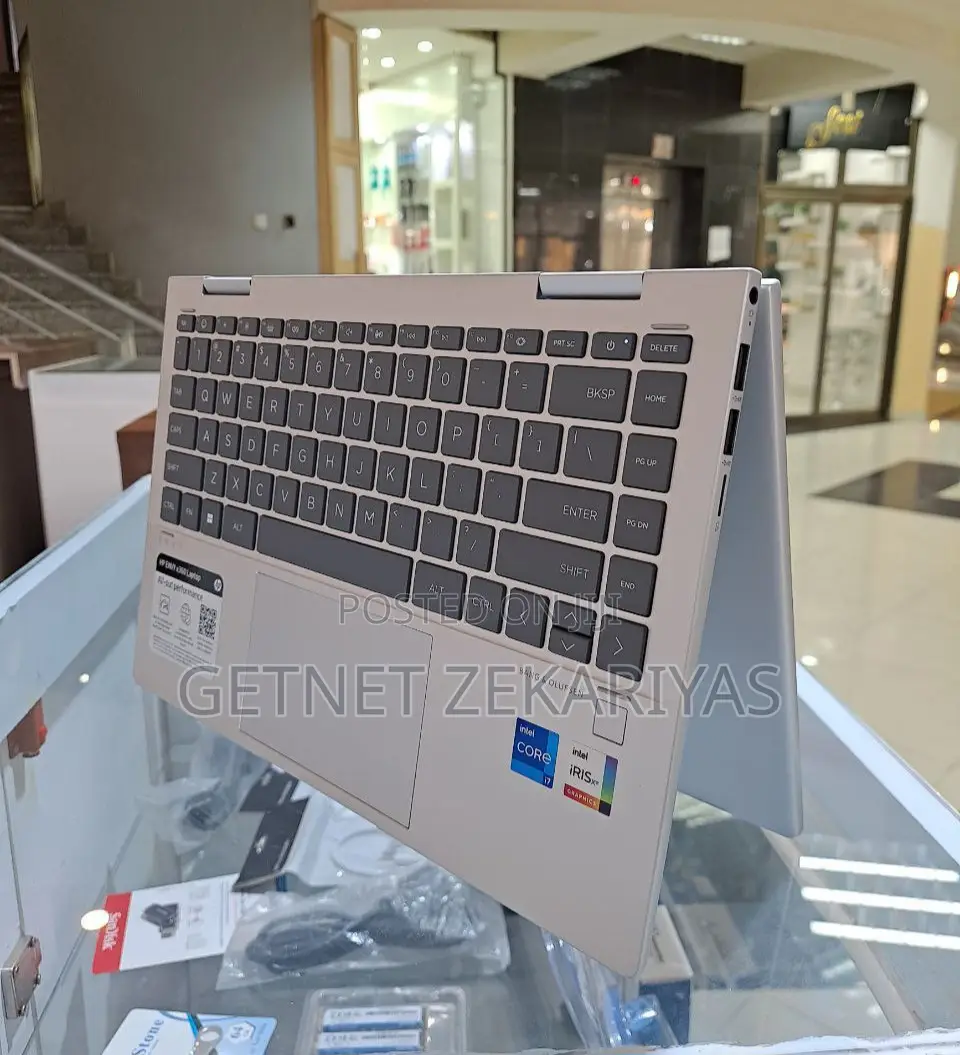 New Laptop HP Envy X360 16GB Intel Core I7 SSD 1T