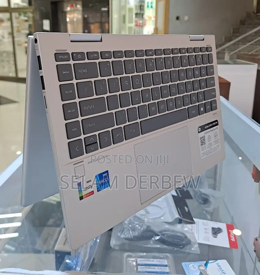New Laptop HP Envy X360 16GB Intel Core I7 SSD 1T