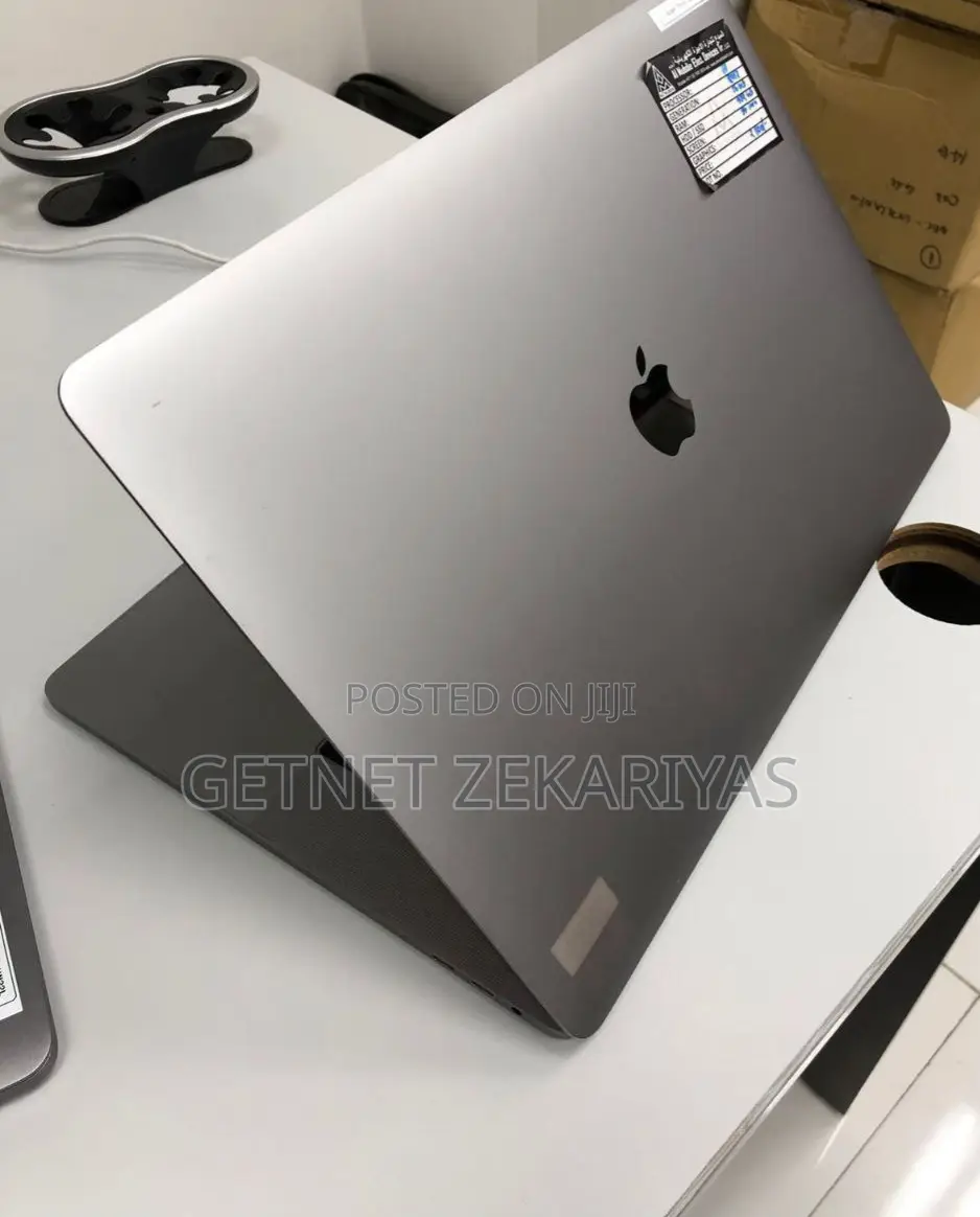New Laptop Apple MacBook Pro 2019 16GB Intel Core I9 SSD 1T