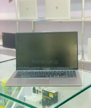 New Laptop Asus VivoBook 15 X505BA 8GB Intel Core I5 SSD 512GB