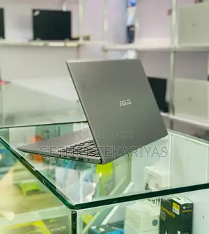 New Laptop Asus VivoBook 15 X505BA 8GB Intel Core I5 SSD 512GB