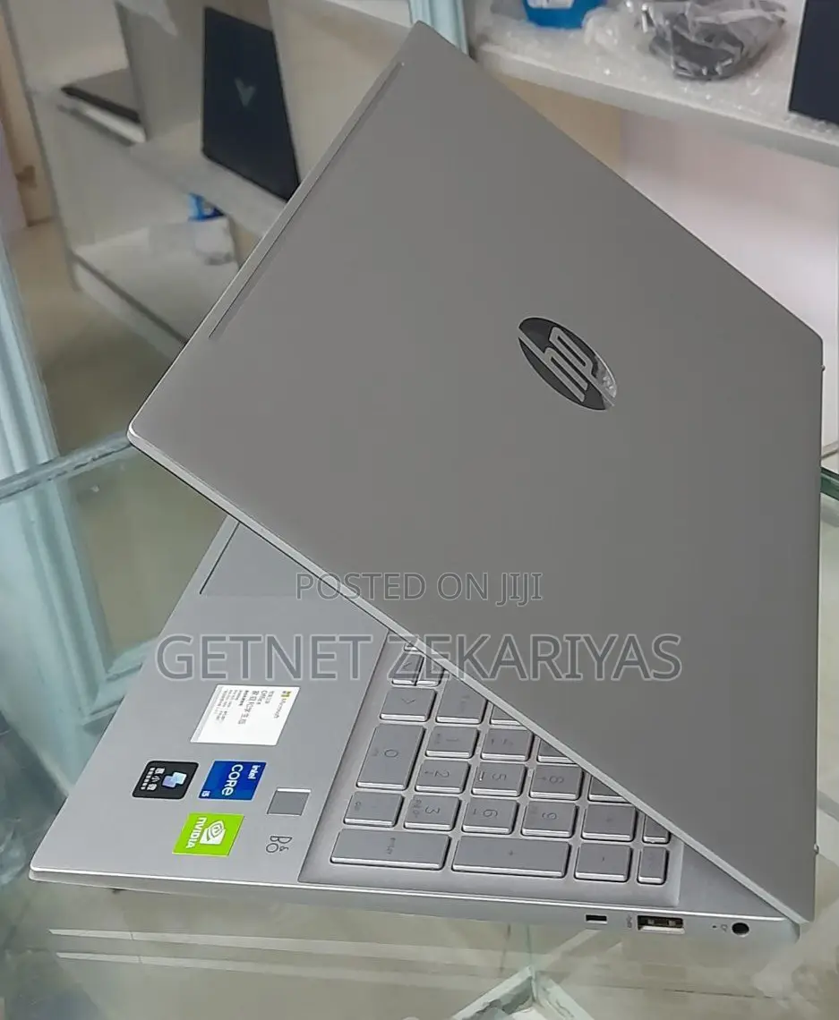 New Laptop HP Pavilion Power 15 16GB Intel Core I5 SSD 512GB