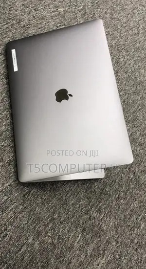 New Laptop Apple MacBook Pro 2019 16GB Intel Core I9 SSD 1T