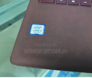 New Laptop Apple MacBook Pro 8GB Intel Core I5 SSD 256GB