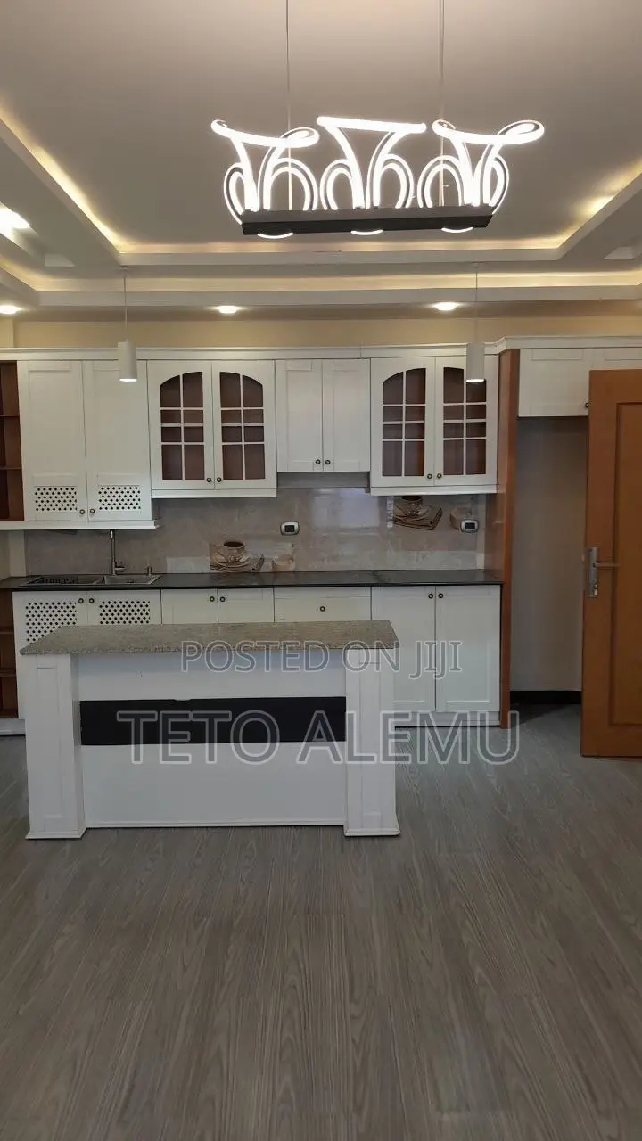 6bdrm Villa in የሚሸጥ ቤት አያት, Yeka for sale