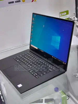 Photo - New Laptop Dell Precision 5530 32GB Intel Core I9 SSD 512GB