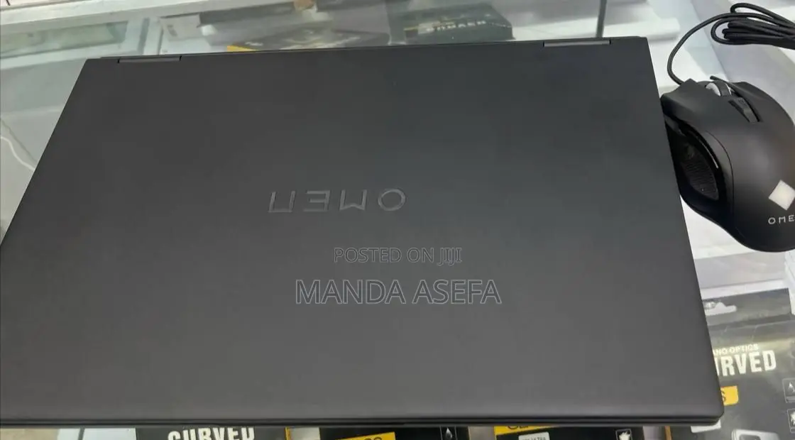 New Laptop HP Omen 15 16GB Intel Core I9 SSD 16 GB