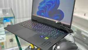 New Laptop HP Omen 17 16GB Intel Core I9 SSD 1T