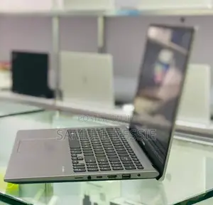 New Laptop Asus VivoBook 15 X505BA 8GB Intel Core I5 SSD 512GB