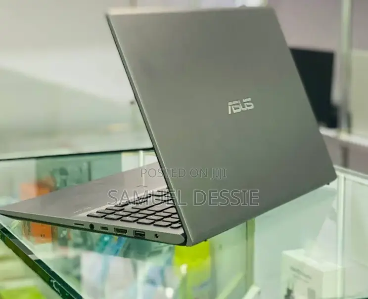 New Laptop Asus VivoBook 15 X505BA 8GB Intel Core I5 SSD 512GB