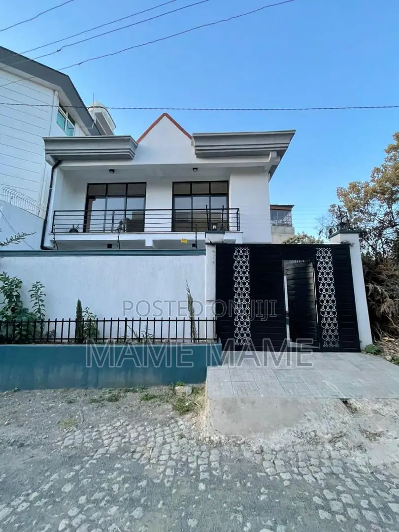 6bdrm House in Addis Abeba, Bole for sale