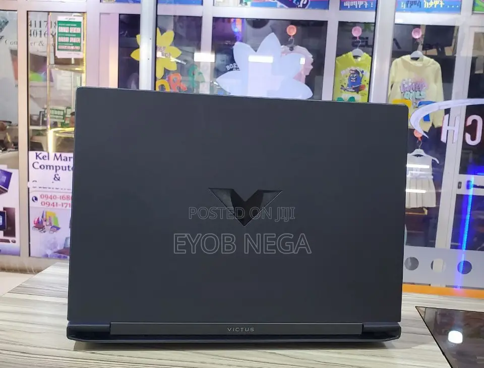 New Laptop HP Victus 15 16GB AMD Ryzen 5 SSD 512GB