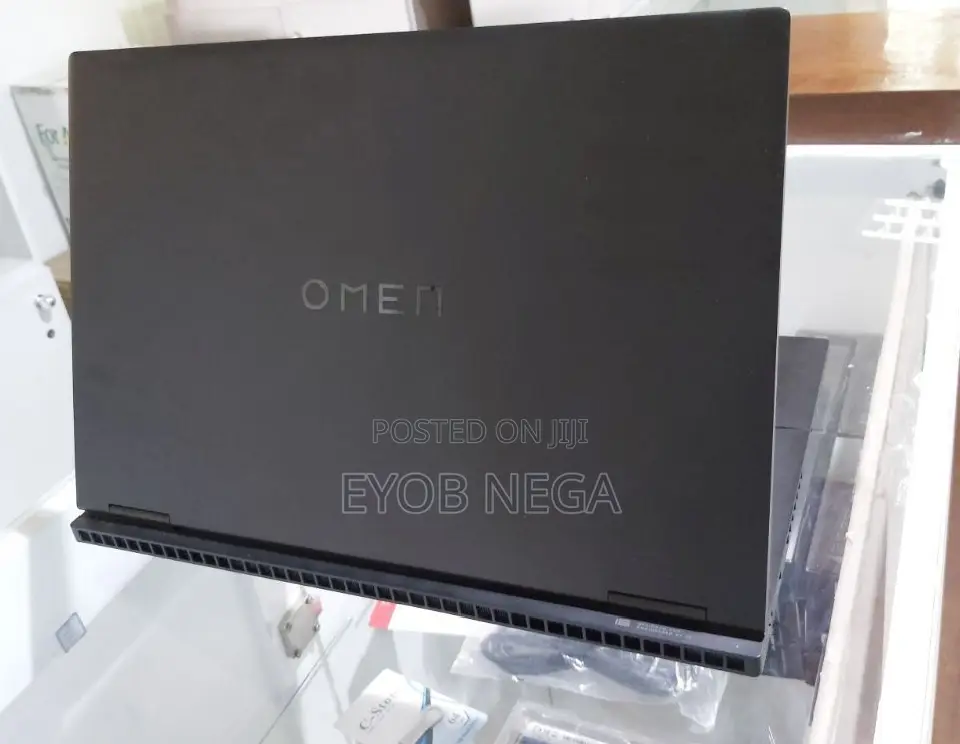 New Laptop HP Omen 16 16GB Intel Core I7 SSD 512GB