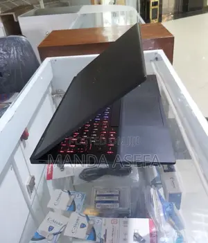 New Laptop HP Omen 16 16GB Intel Core I7 SSD 512GB
