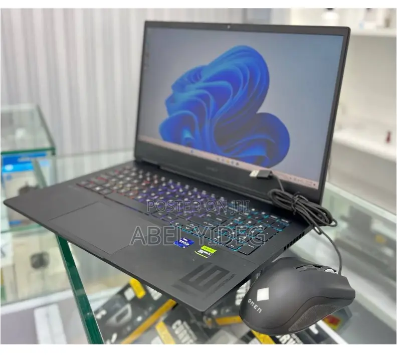 New Laptop HP Omen 16 16GB Intel Core I9 SSD 1T