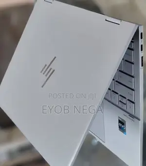 New Laptop HP Envy X360 8GB Intel Core I7 SSD 512GB