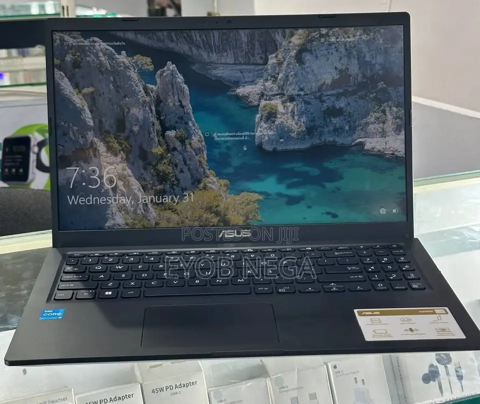 New Laptop Asus 8GB Intel Core I3 SSD 256GB