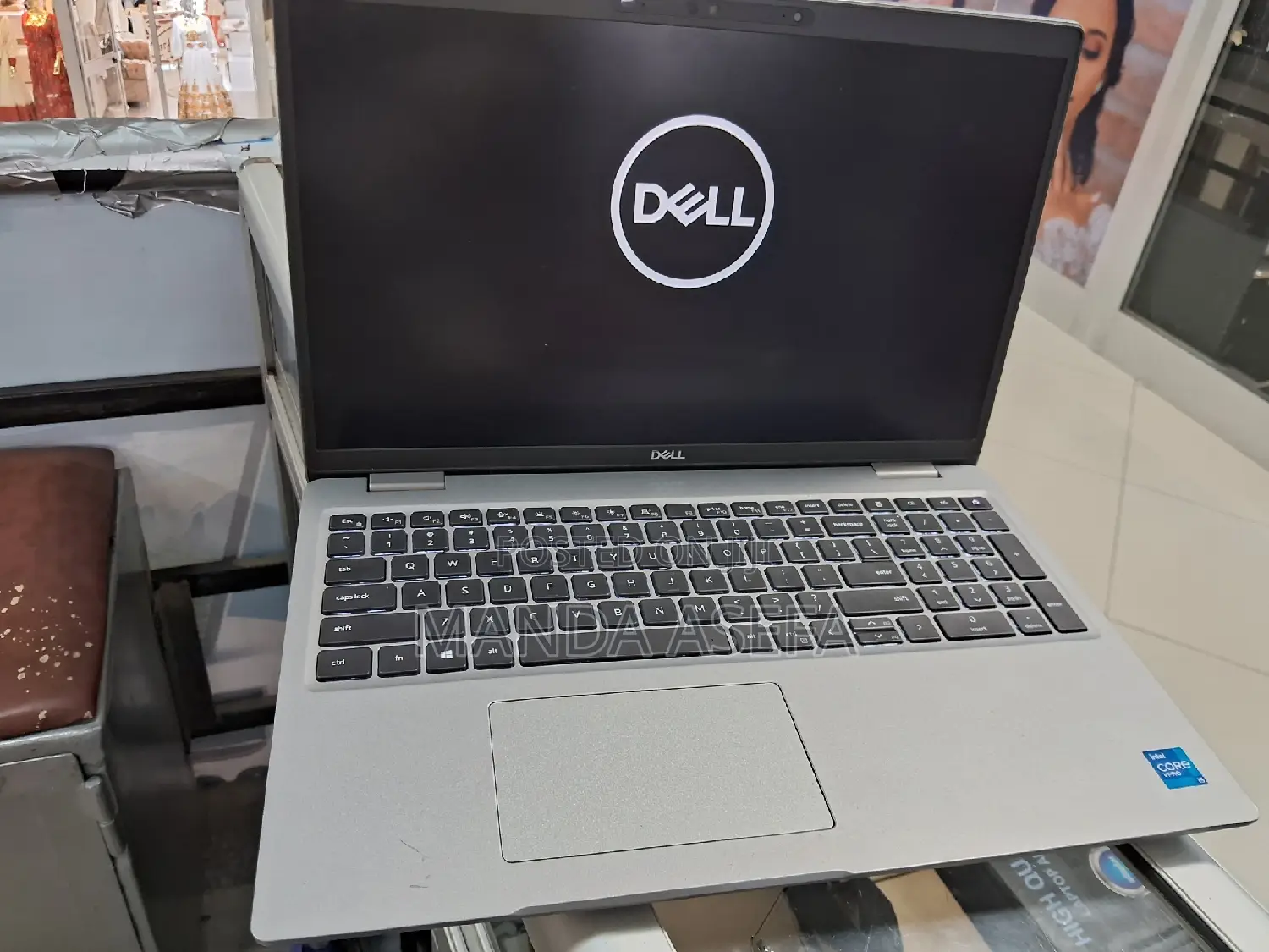 New Laptop Dell 16GB Intel Core I5 SSD 512GB