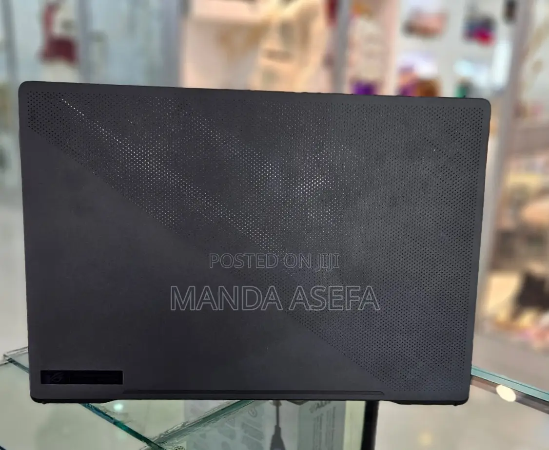 New Laptop Asus ROG Zephyrus G15 16GB AMD Ryzen 9 SSD 512GB