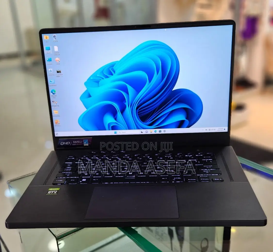 New Laptop Asus ROG Zephyrus G15 16GB AMD Ryzen 9 SSD 512GB