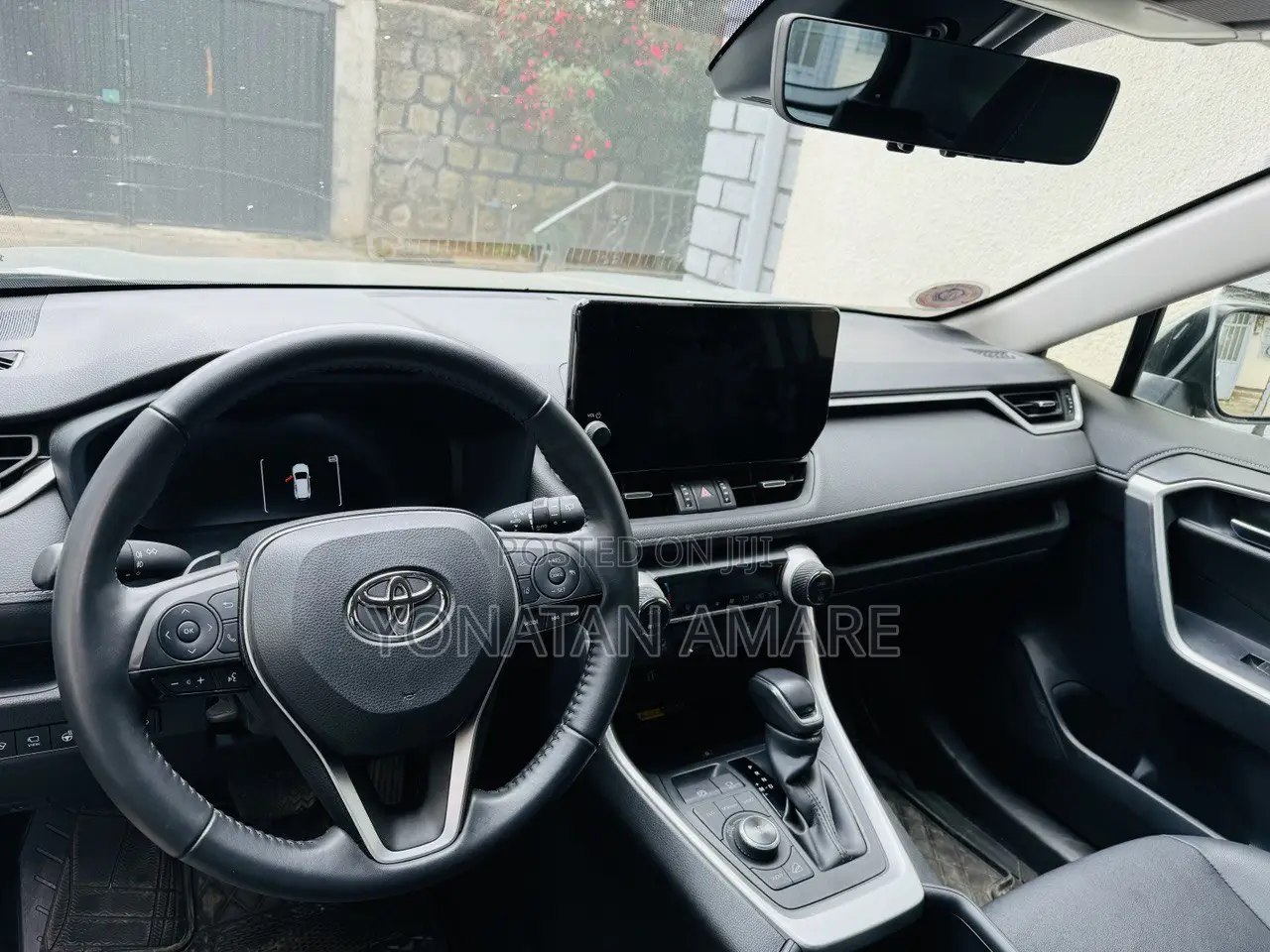 Toyota RAV4 2022 Green